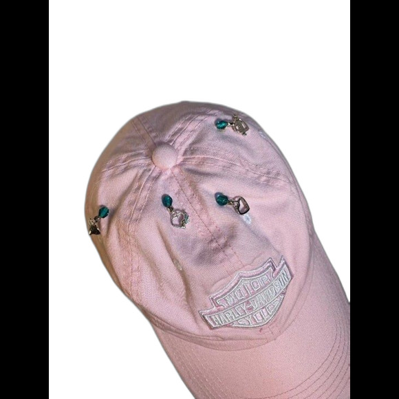 Harley-Davidson PINK Strapback White Embroidered Logo Cap 1 of a Kind Decoration - Picture 5 of 10